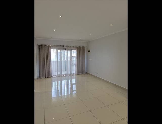 2 BEDROOM APARTMENT FOR SALE IN UMHLANGA RIDGE